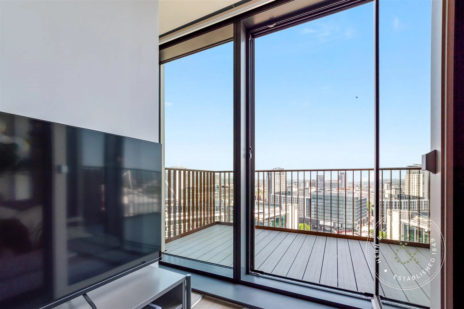 Tai-Afon-Apartments-109.jpg