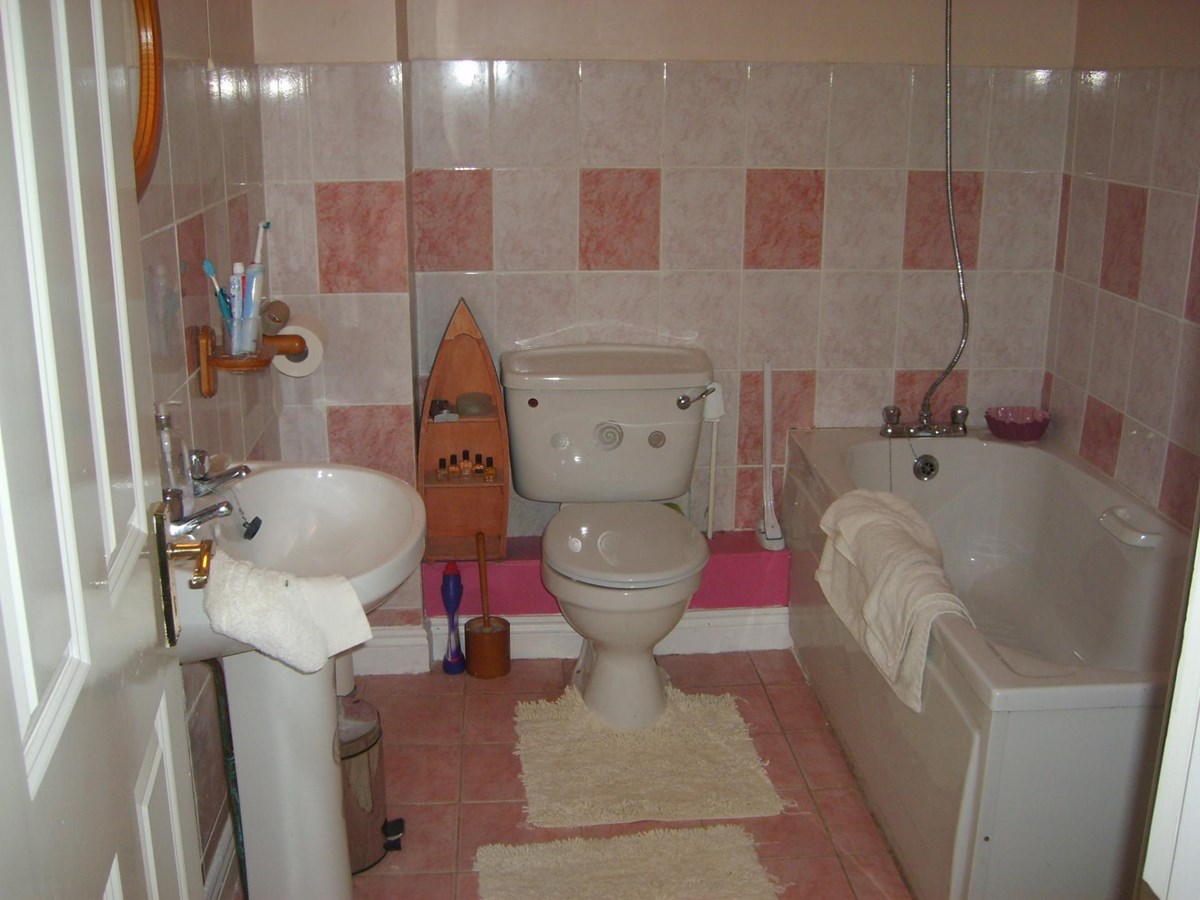 Photo 10