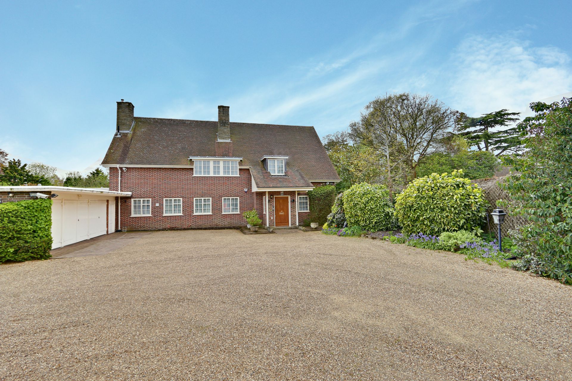 Property For Sale Hadley Common, Hadley Common, EN5 4 Bedroom