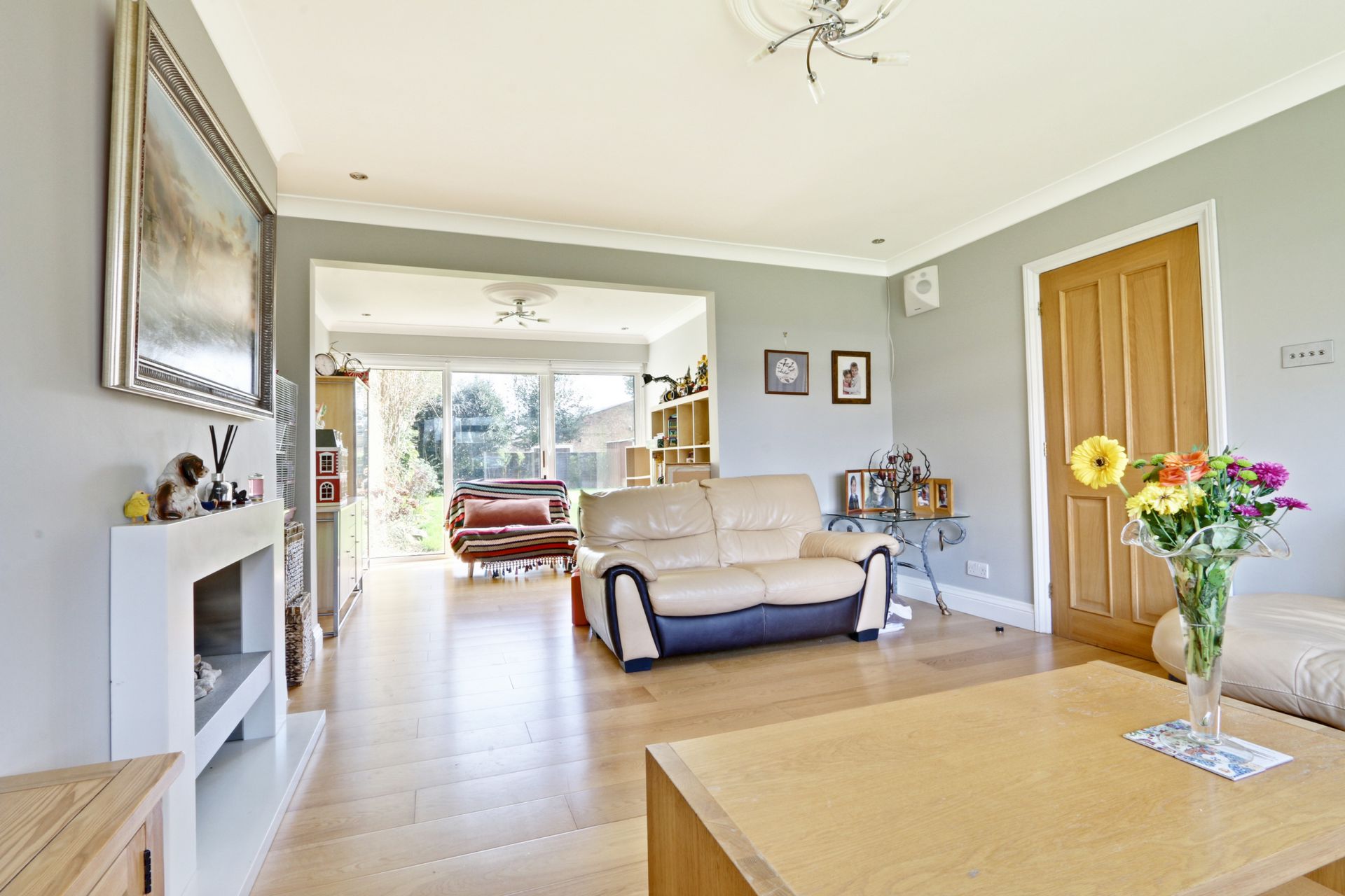 Through Lounge Through Lounge