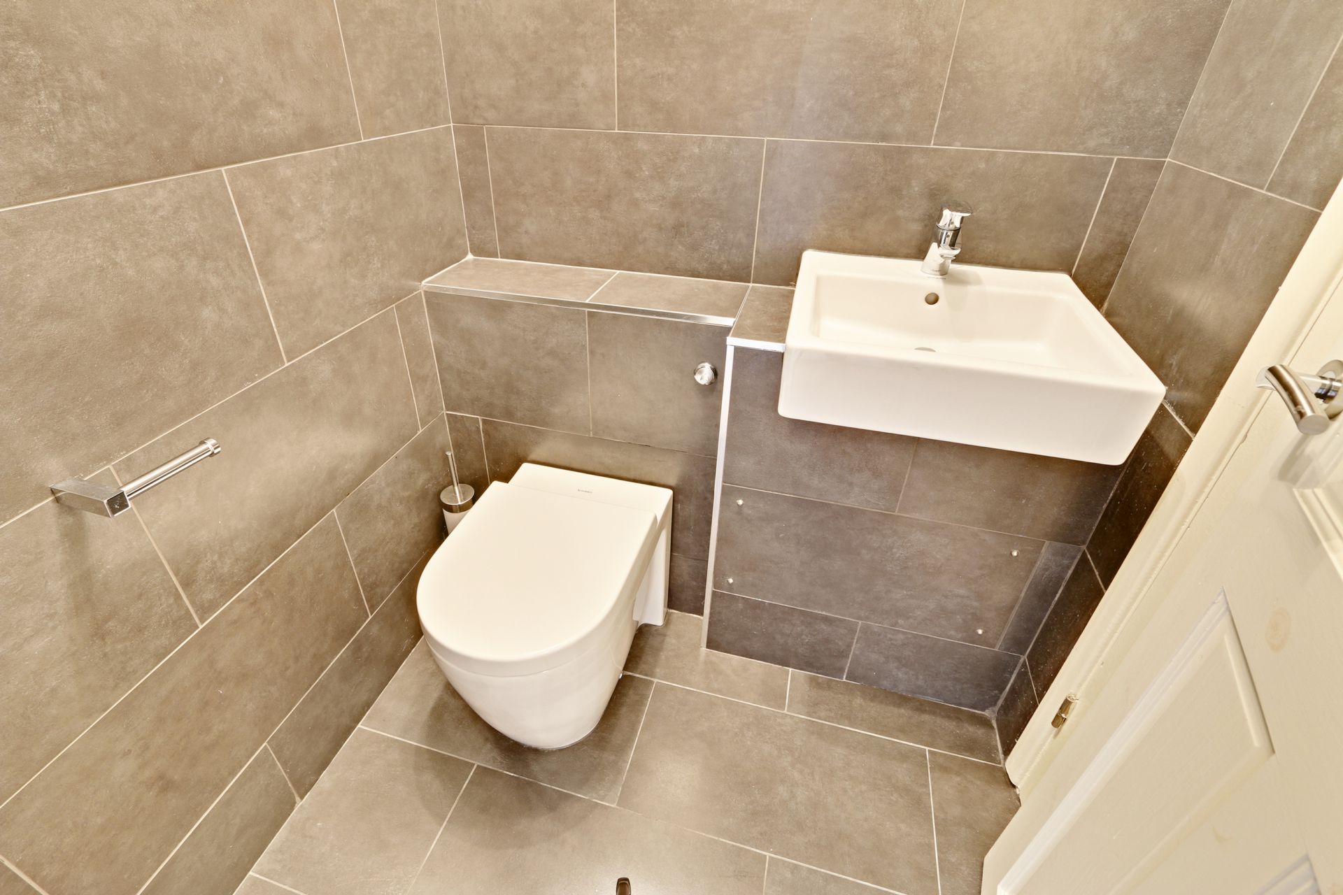 Guest Cloakroom