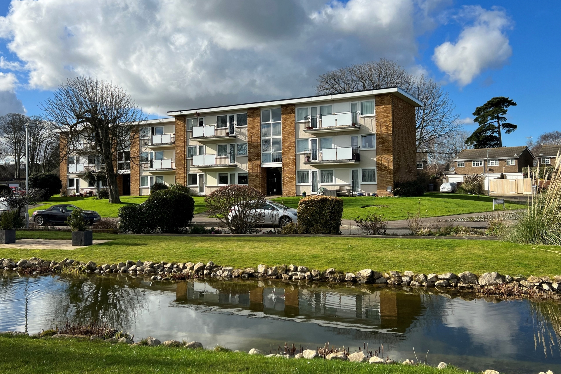Shaftesbury Court