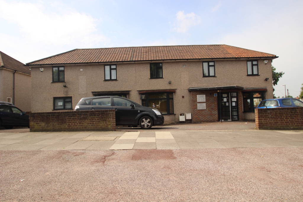 Commercial Property For Sale Rochester Way, Eltham, SE9 Commercial