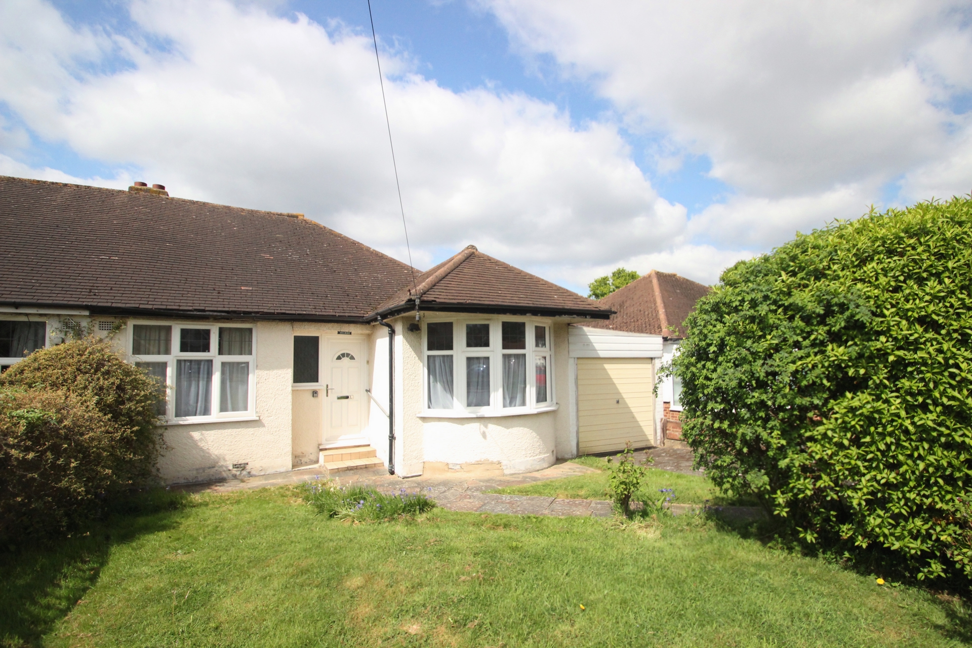 Property For Sale Merton Gardens, Petts Wood, BR5 3 Bedroom Bungalow