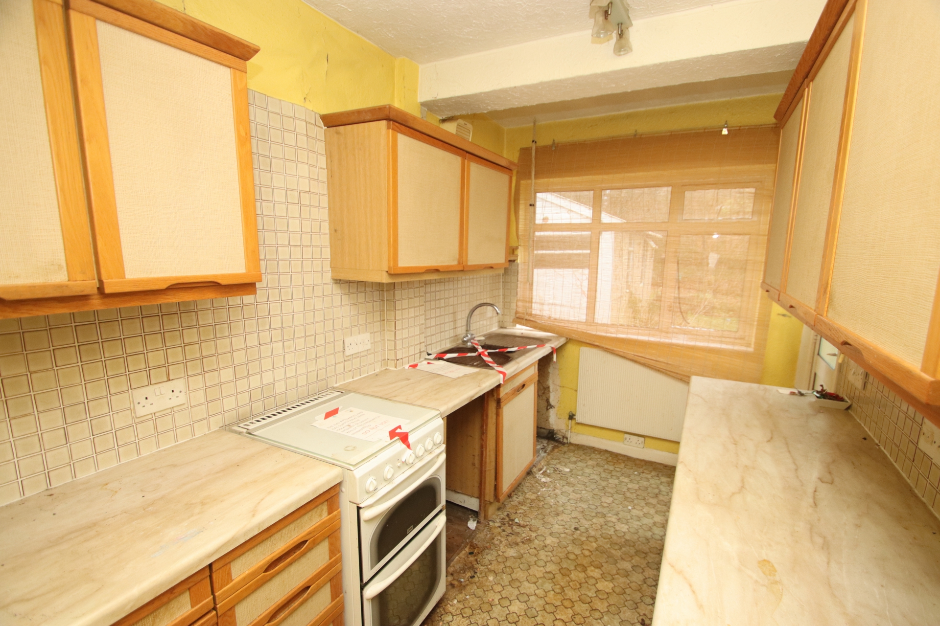 Property For Sale Ryecroft Road, Petts Wood, BR5 3 Bedroom Semi