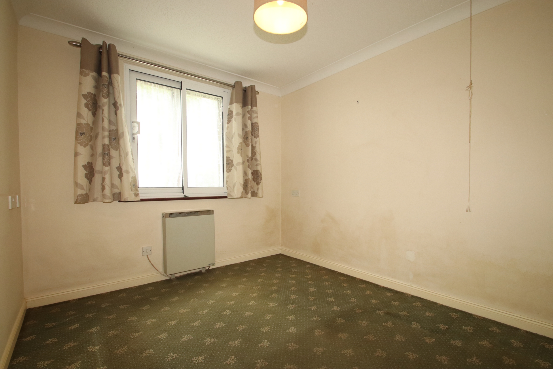 Property For Sale Magpie Hall Lane, Bromley, BR2 1 Bedroom Flat