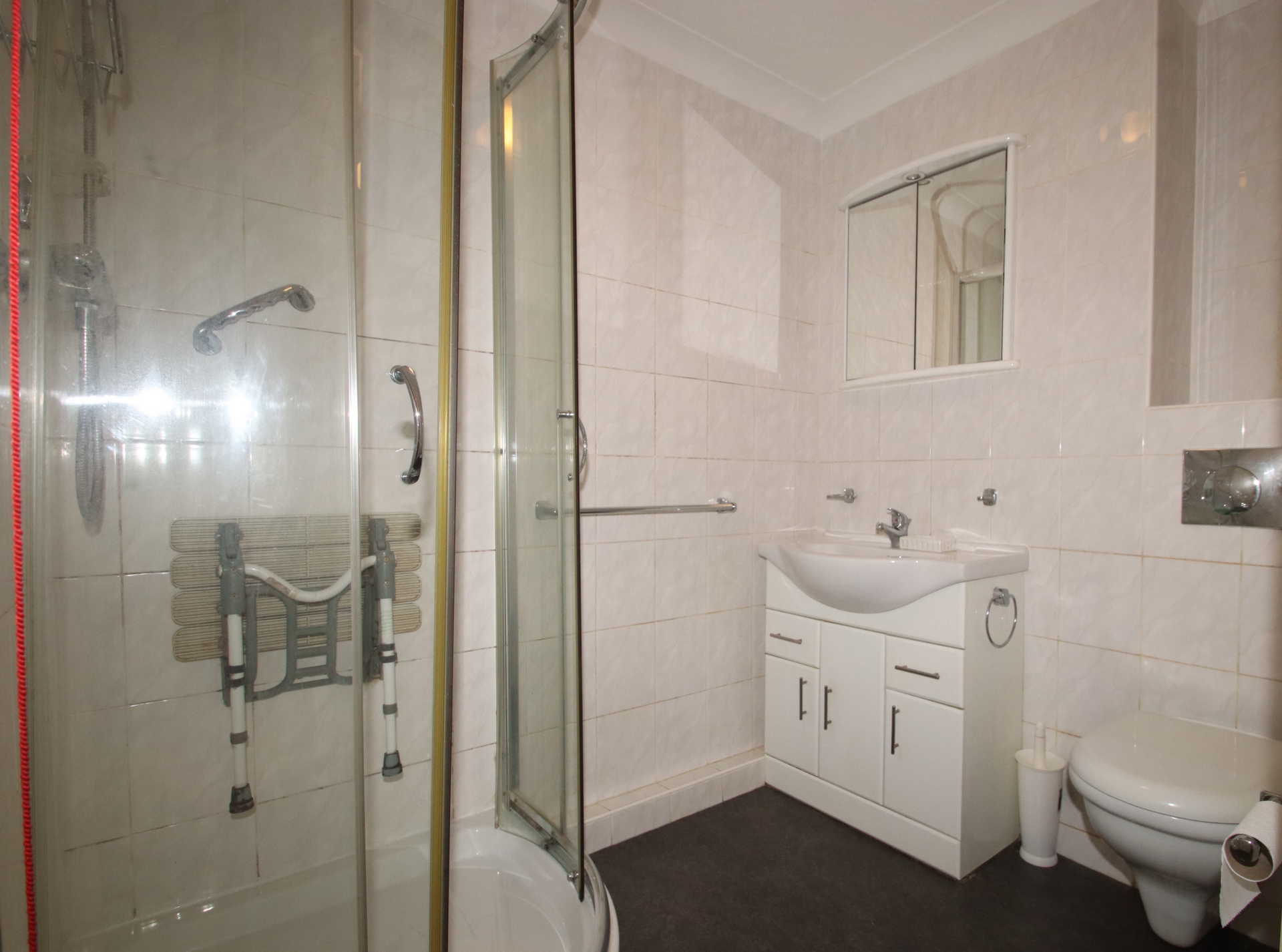 Property For Sale Magpie Hall Lane, Bromley, BR2 1 Bedroom Flat