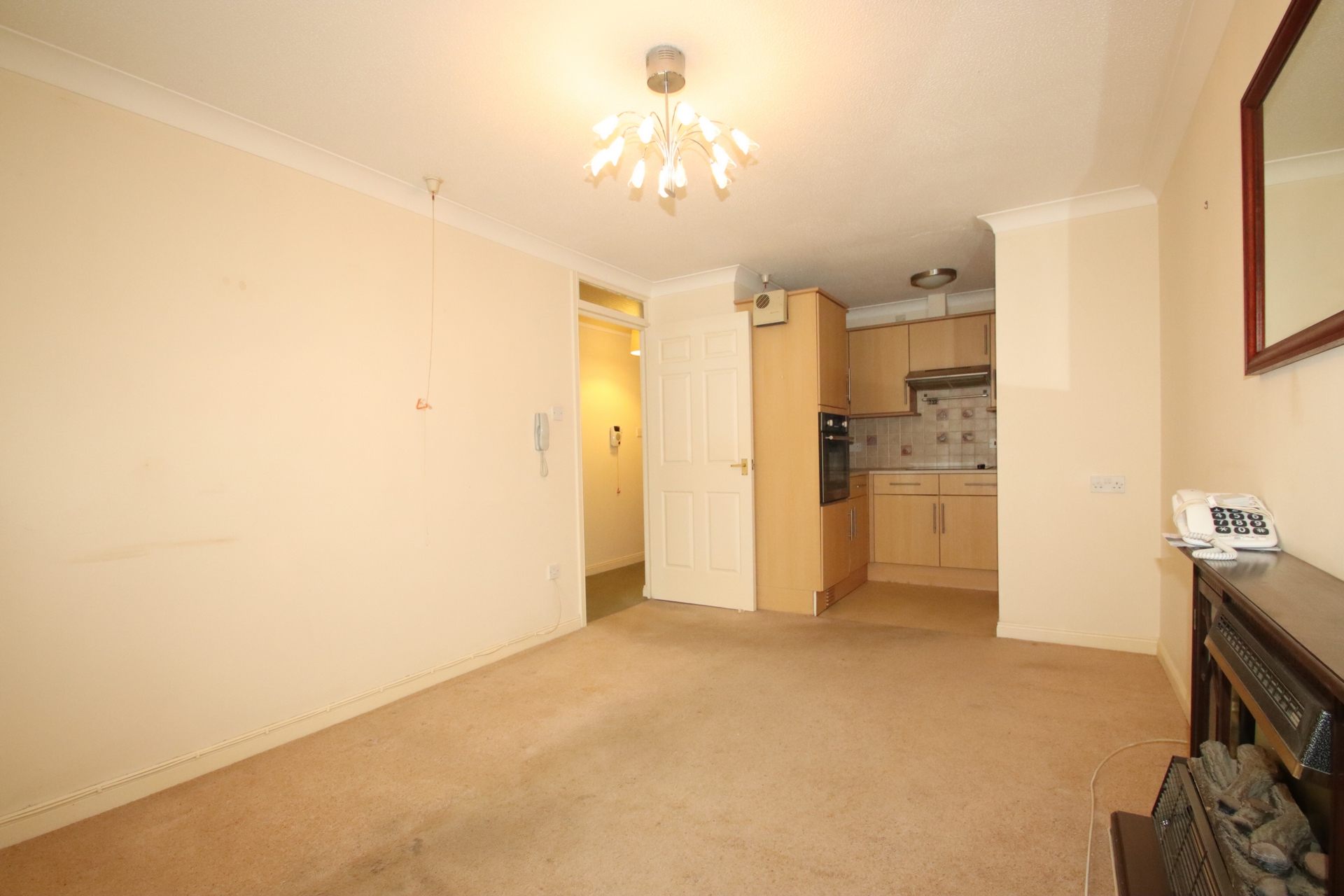 Property For Sale Magpie Hall Lane, Bromley, BR2 1 Bedroom Flat