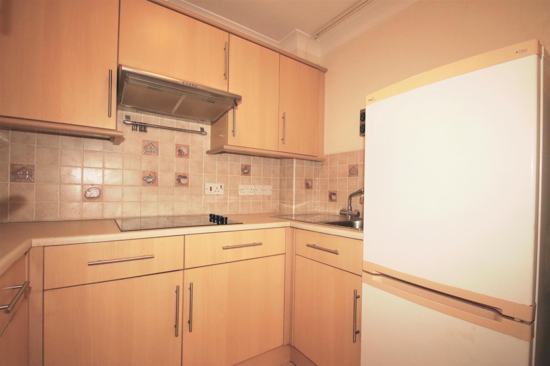 Property For Sale Magpie Hall Lane, Bromley, BR2 1 Bedroom Flat
