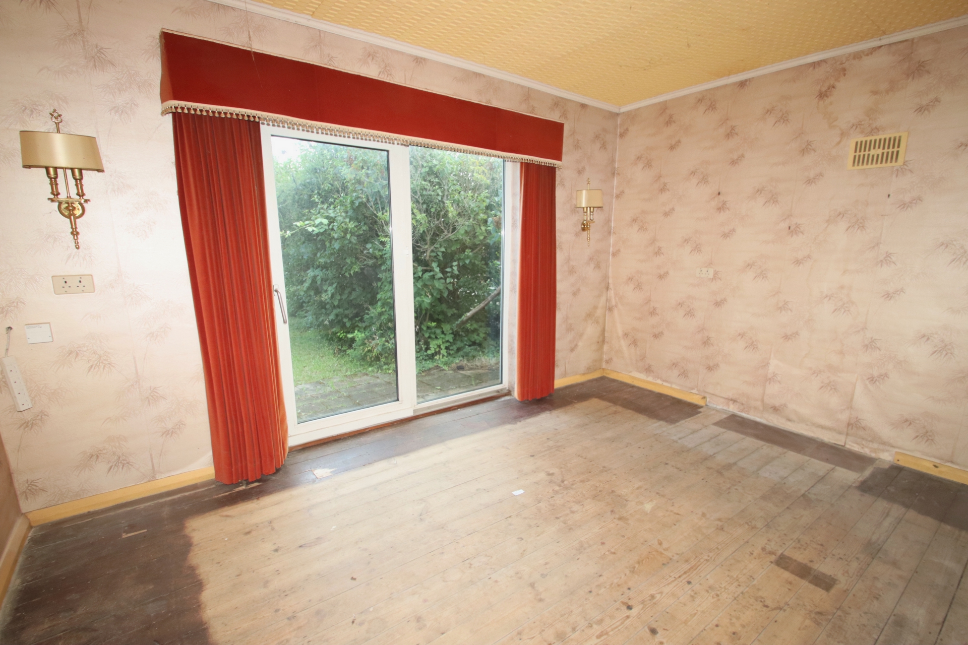 Property For Sale Eton Road, Orpington, BR6 3 Bedroom Bungalow