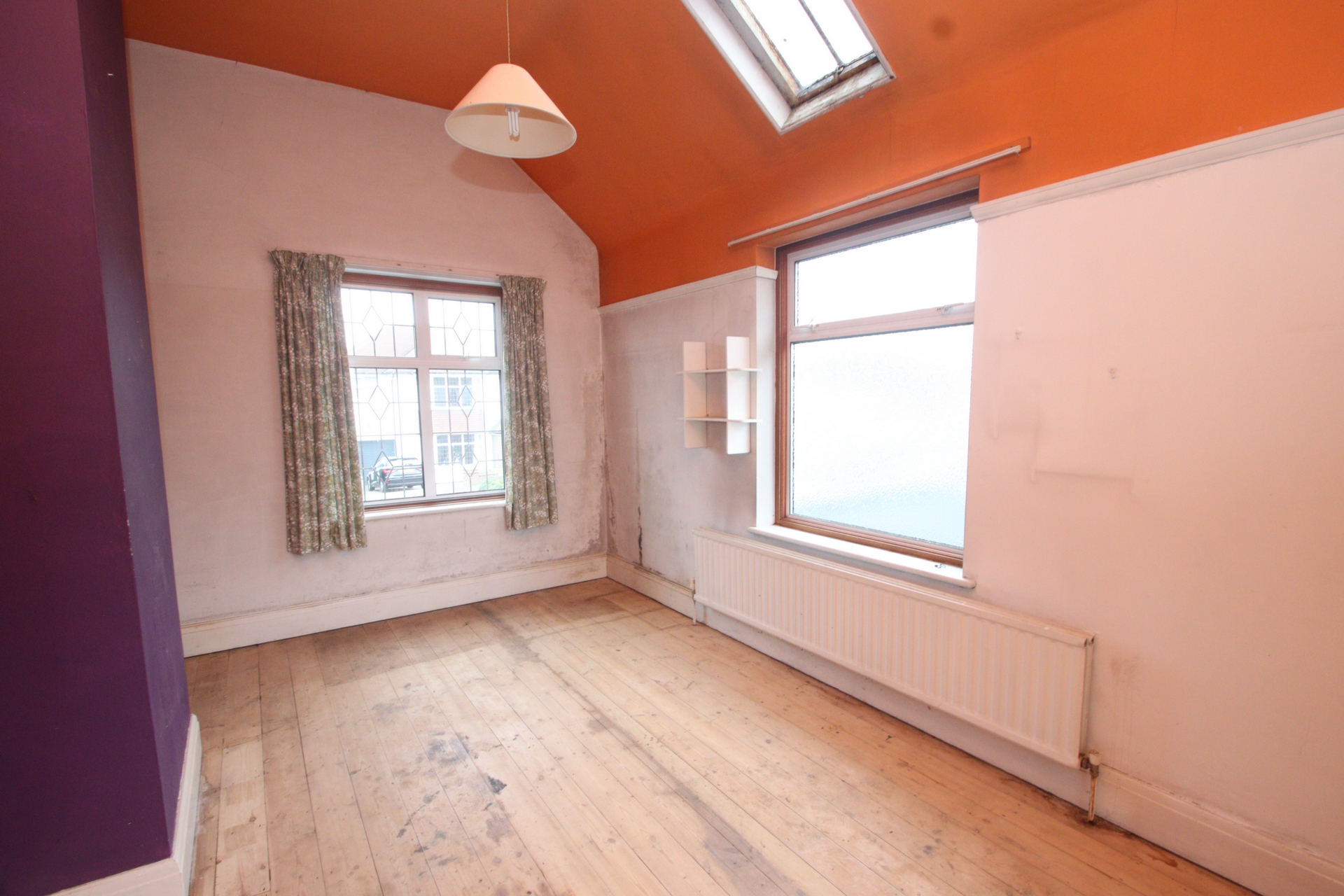 Property For Sale The Ridge, Orpington, BR6 4 Bedroom Detached