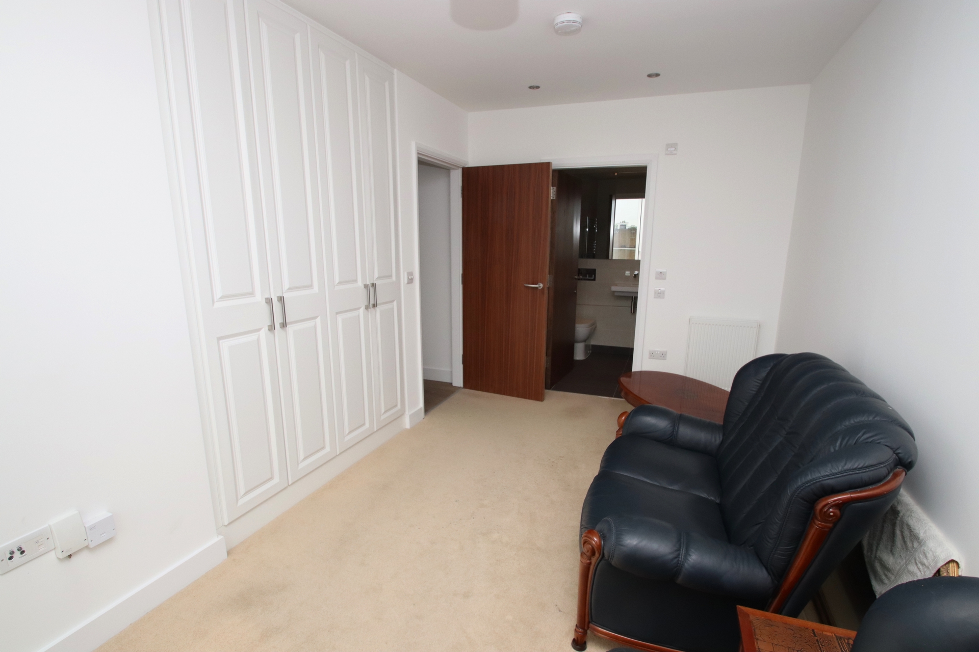 Property For Sale Knoll Rise, Orpington, BR6 2 Bedroom Flat through