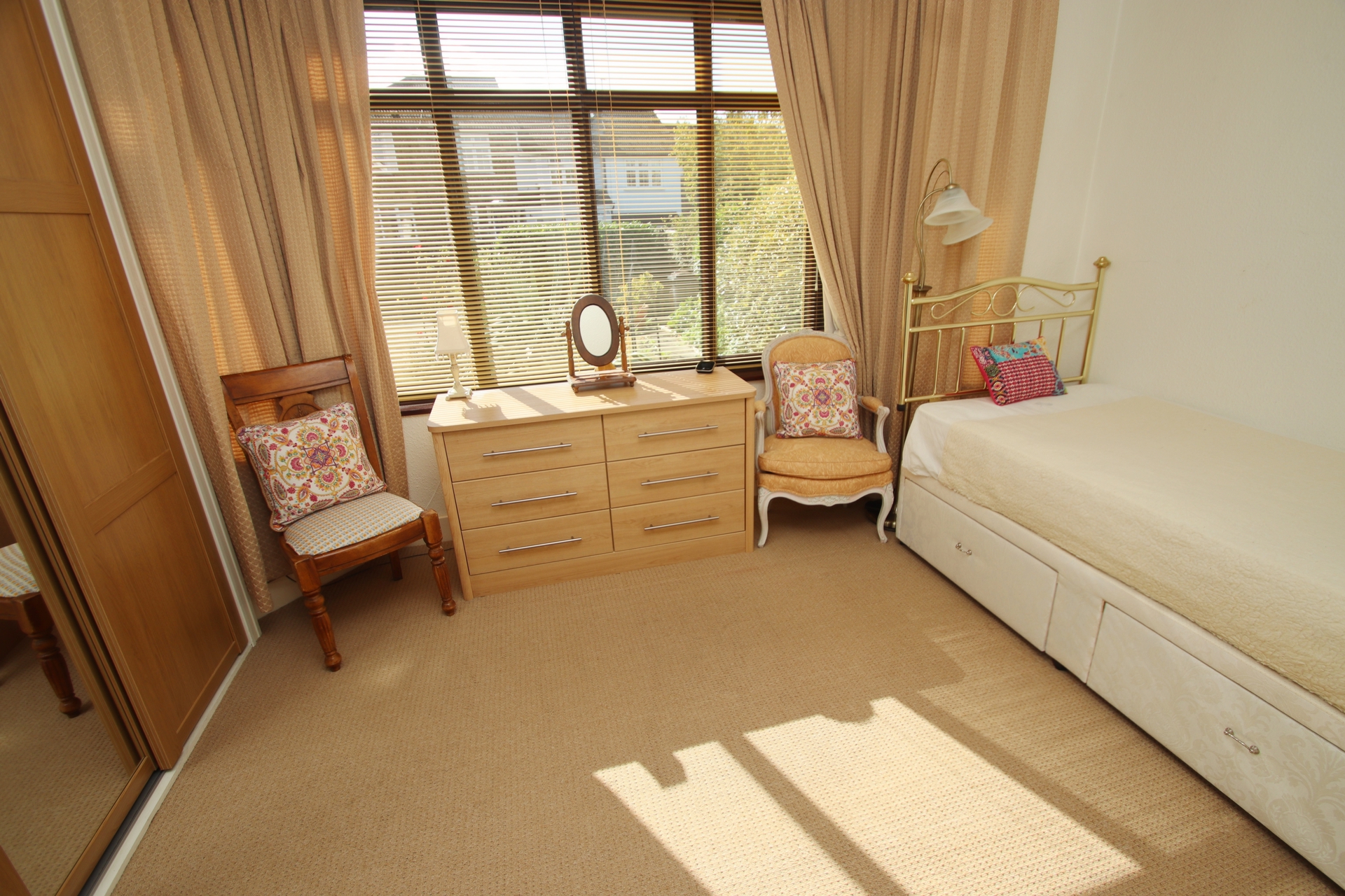 Property For Sale Worlds End Lane, Chelsfield, BR6 4 Bedroom Detached through Kenton Property