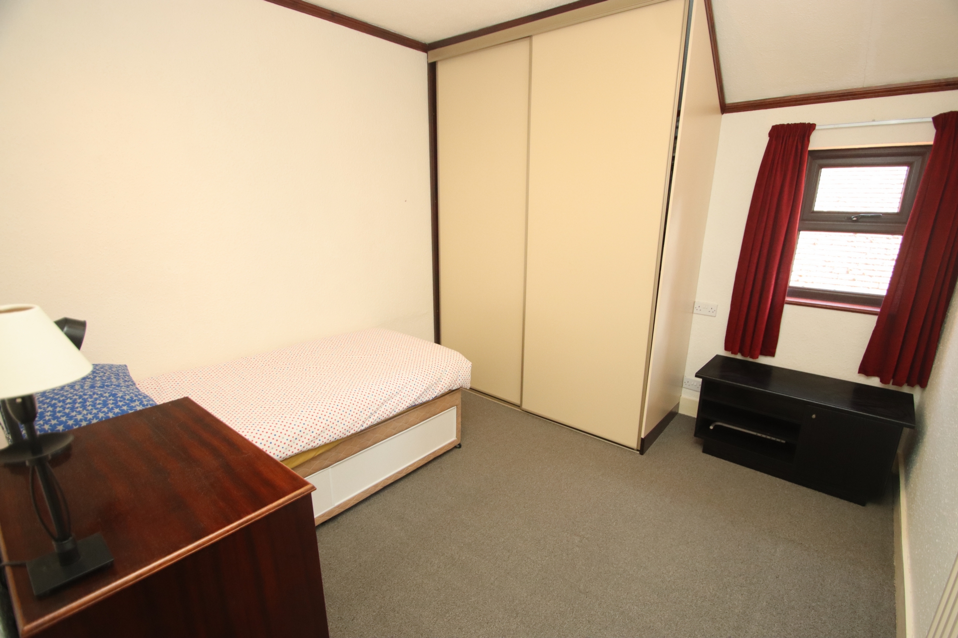 Property For Sale Worlds End Lane, Chelsfield, BR6 4 Bedroom Detached