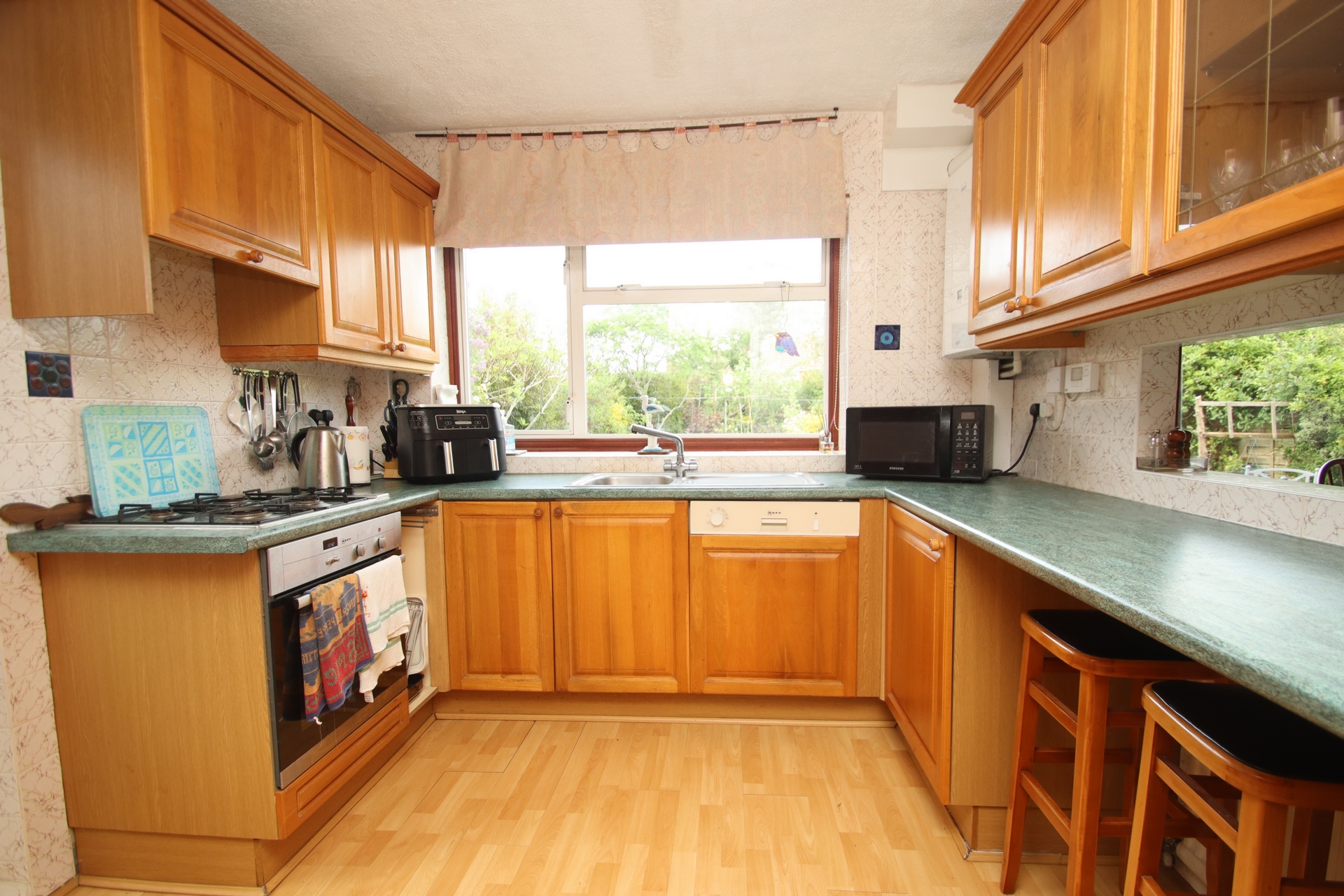Photo 11