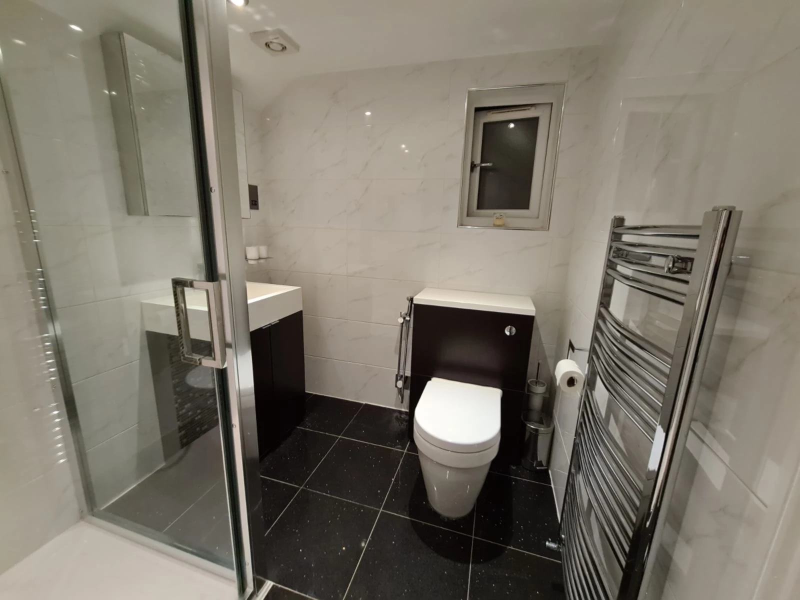 En-suite shower room