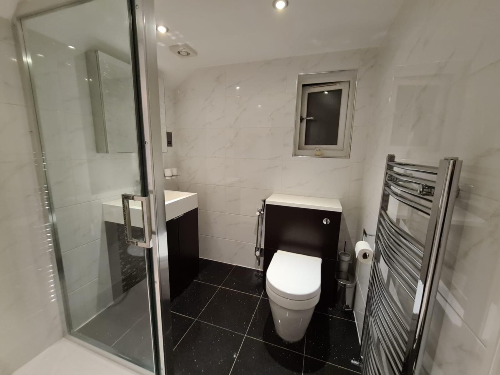 En-suite shower room