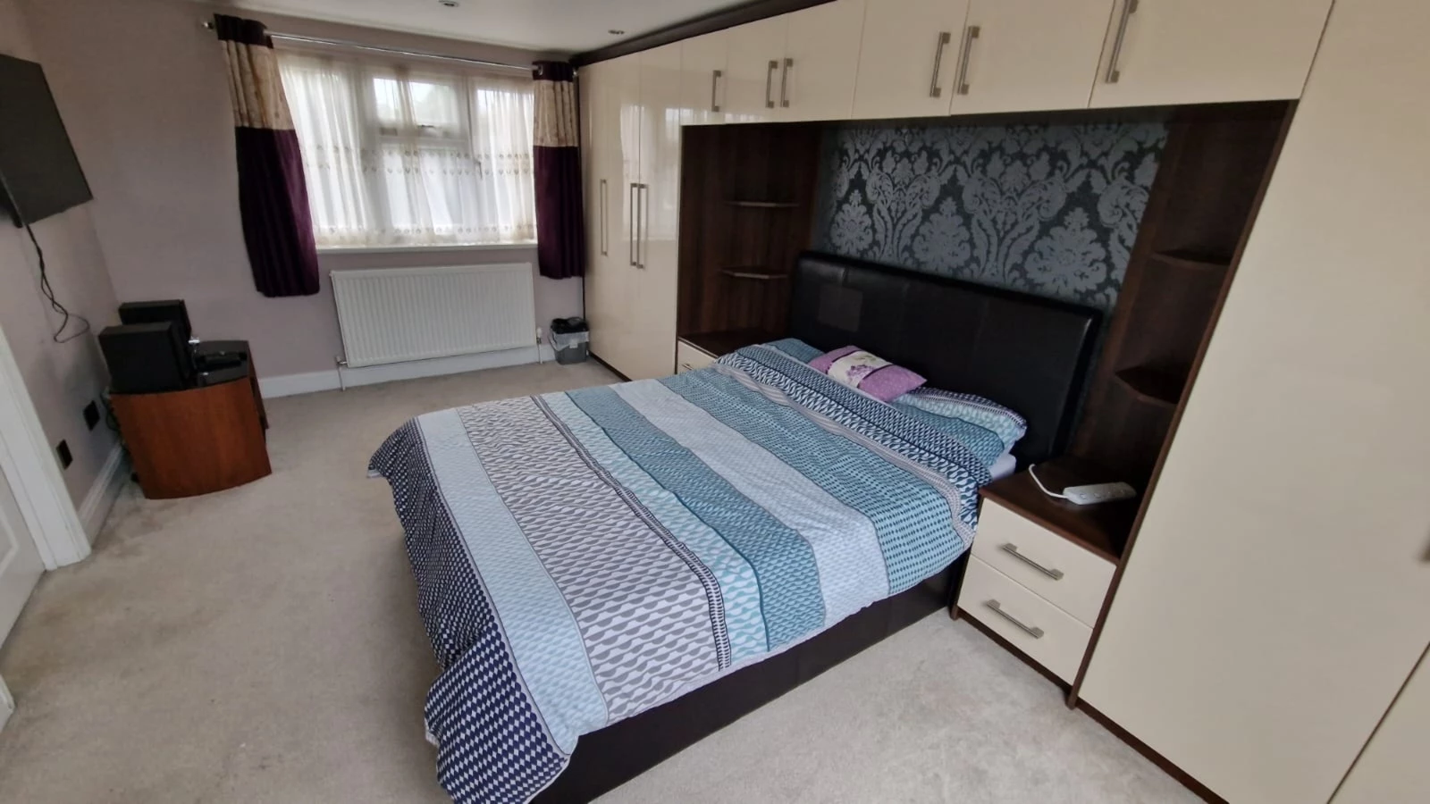 Property photo: Westrow Drive, Room 9, Barking, IG11