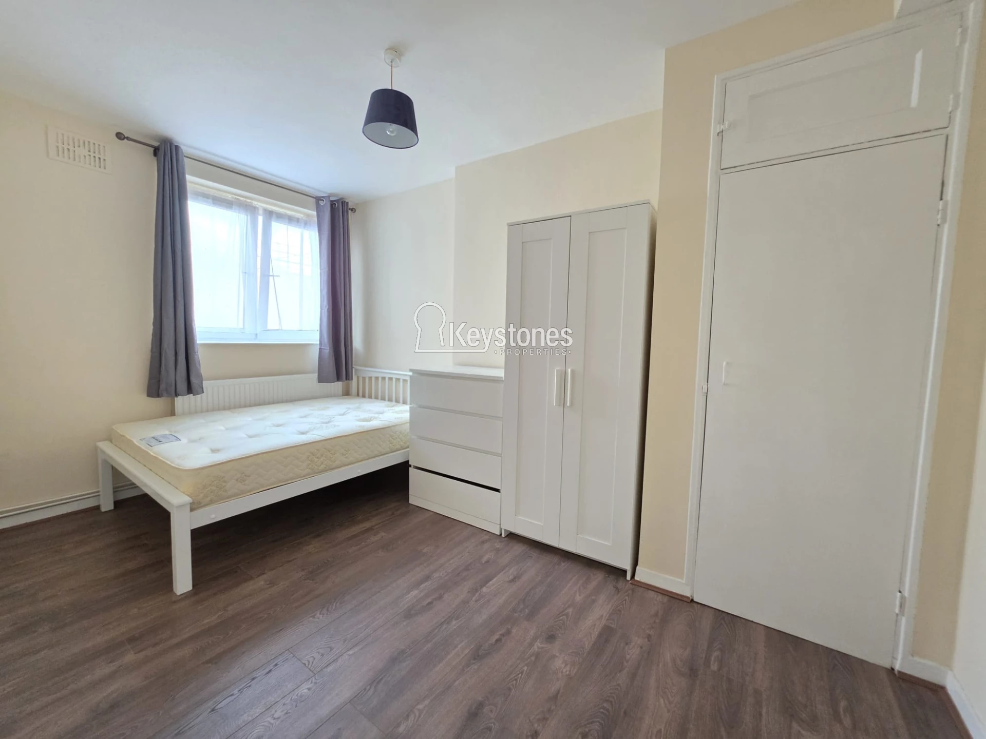 Double Bedroom