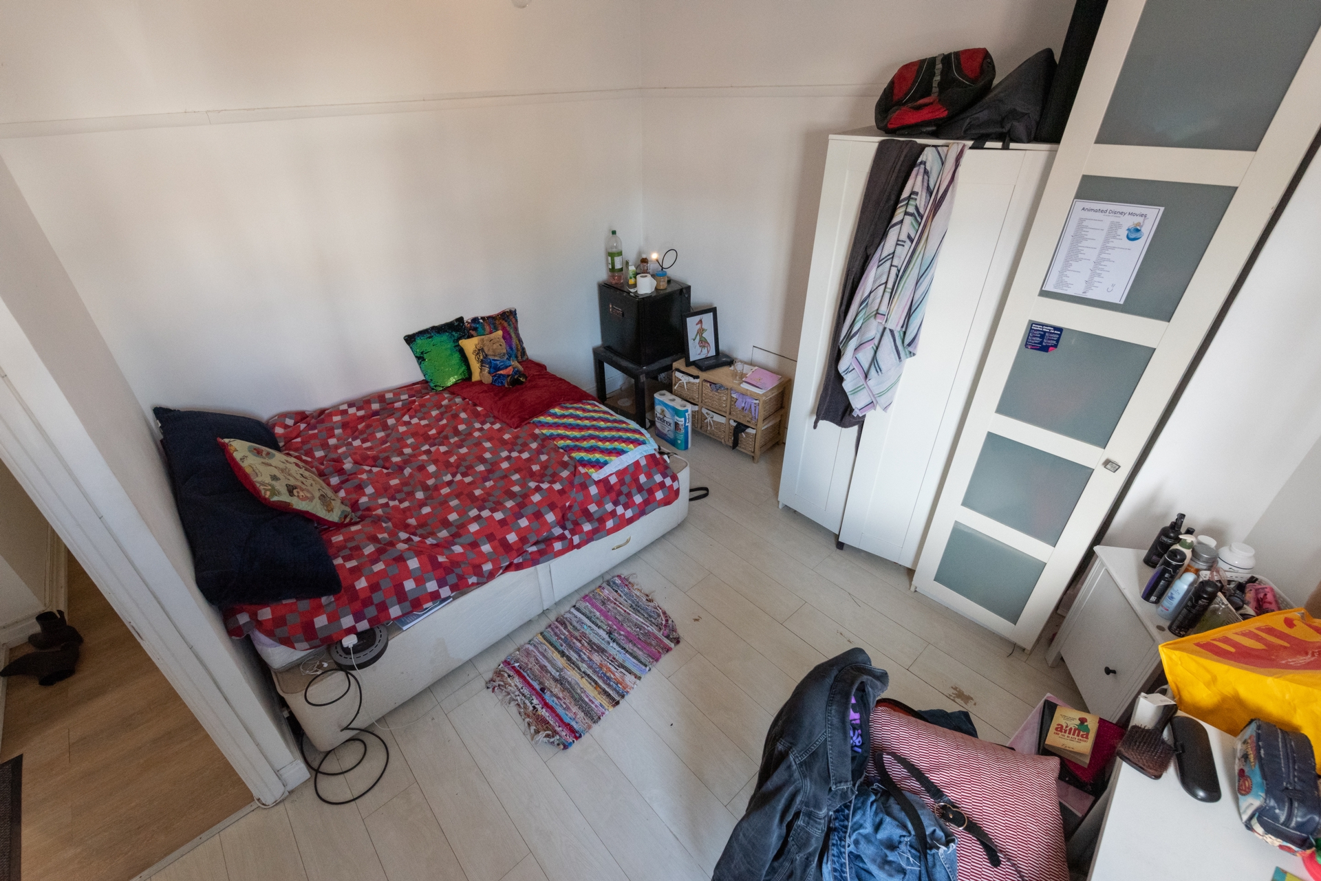 Photo 3