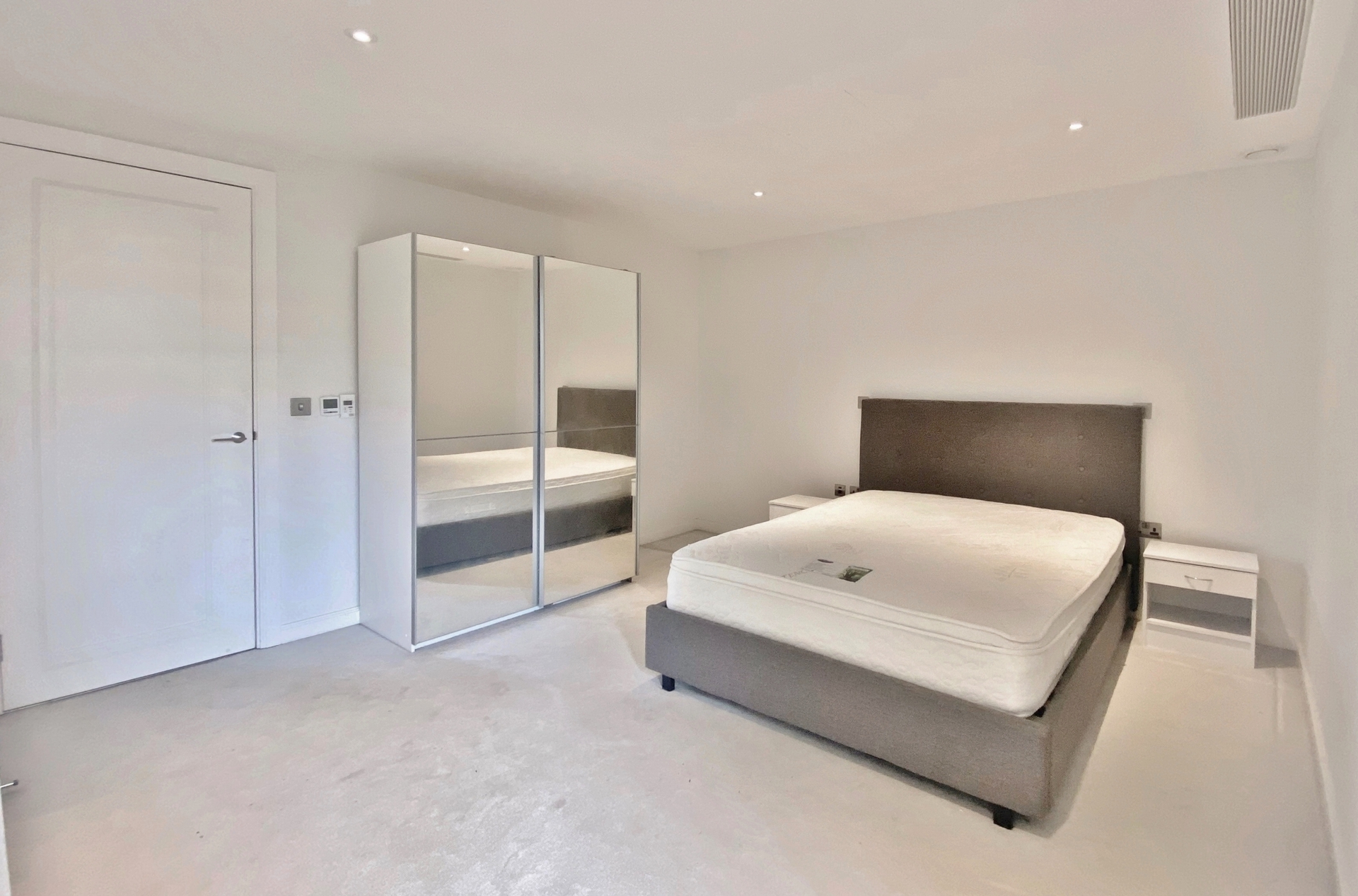 Property To Rent Carnwath Road, Fulham, SW6 2 Bedroom Flat through