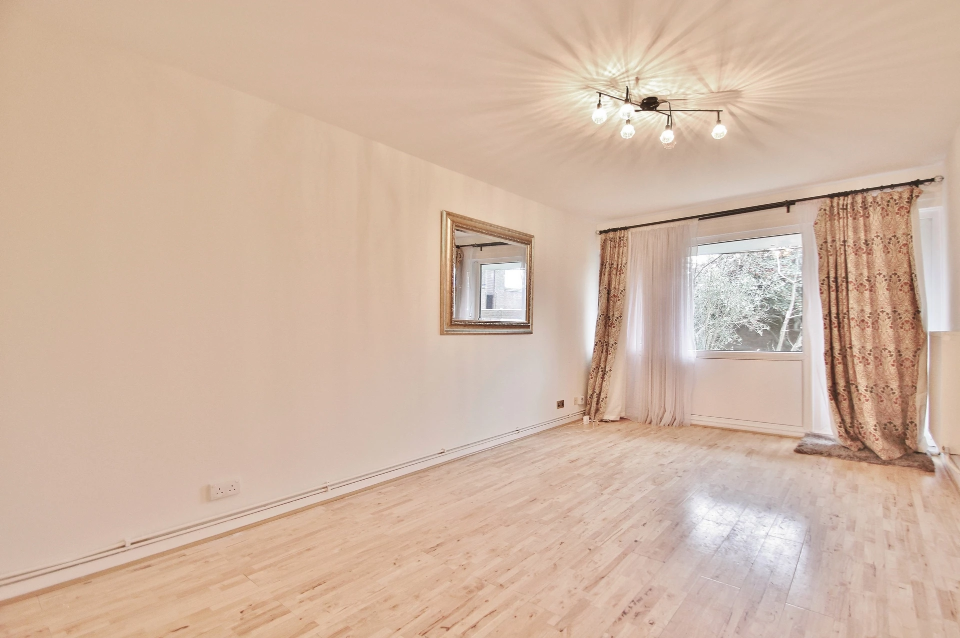 Property photo: Queen's Park, London, NW6