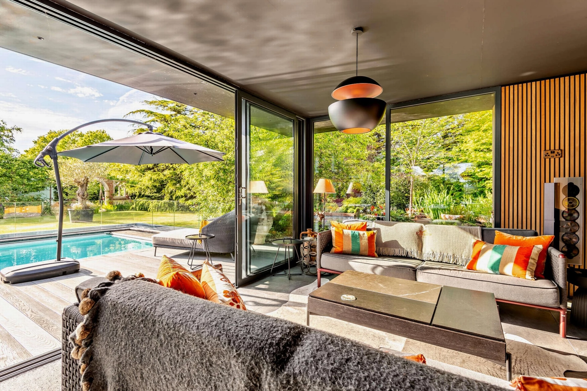 Garden room