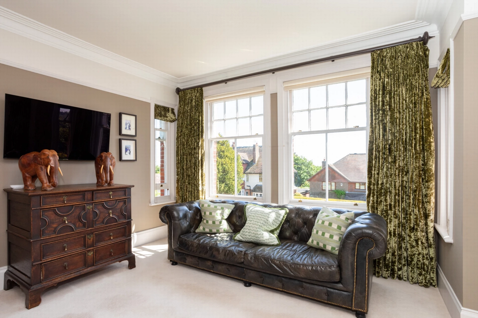 Principal bedroom