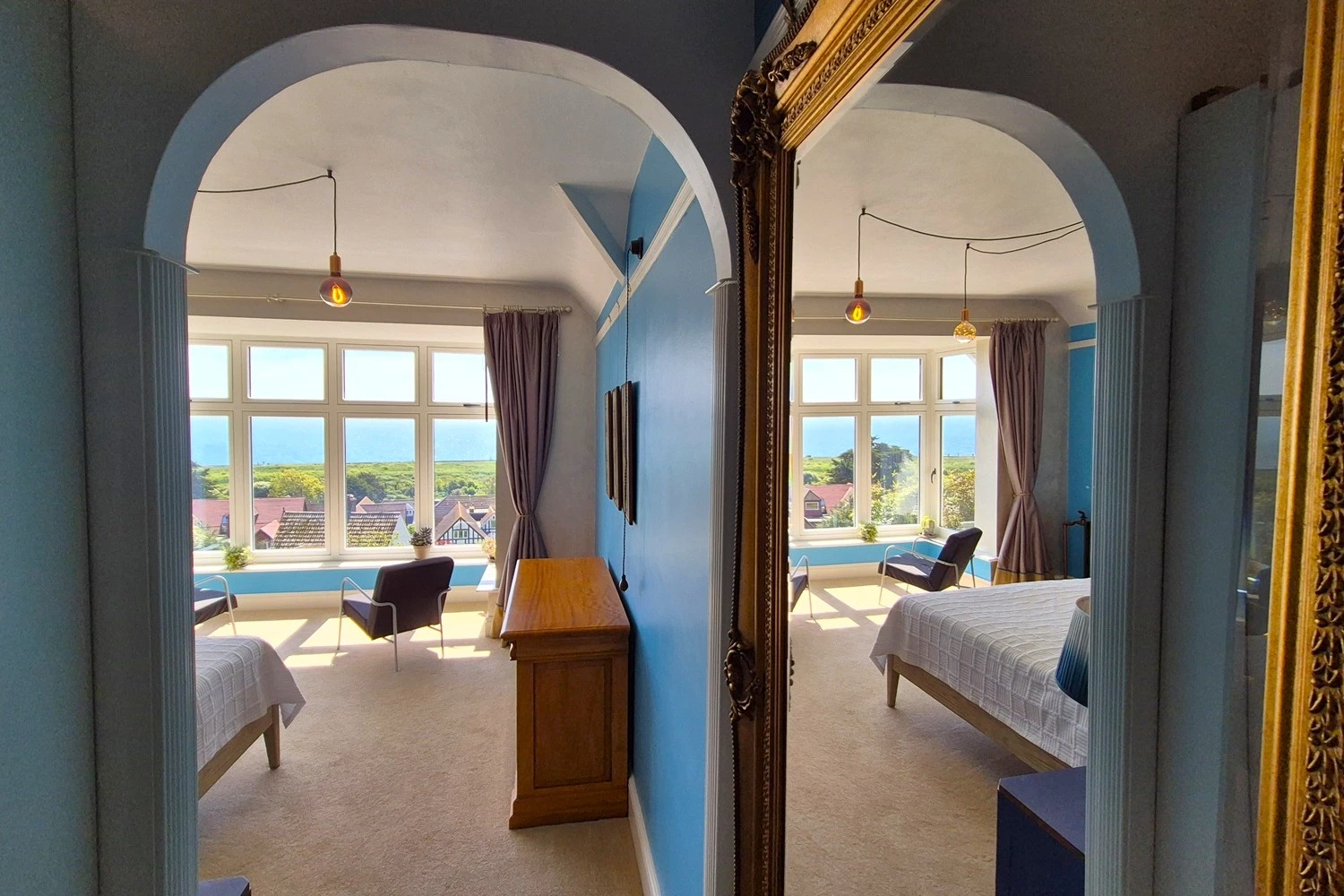 Principal bedroom