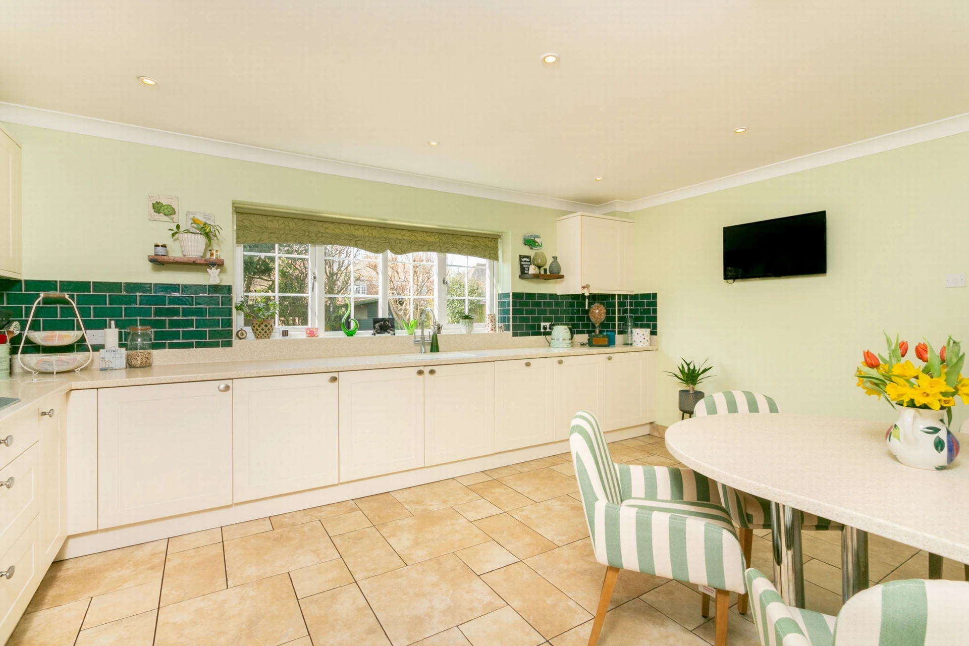 Kitchen/breakfst room