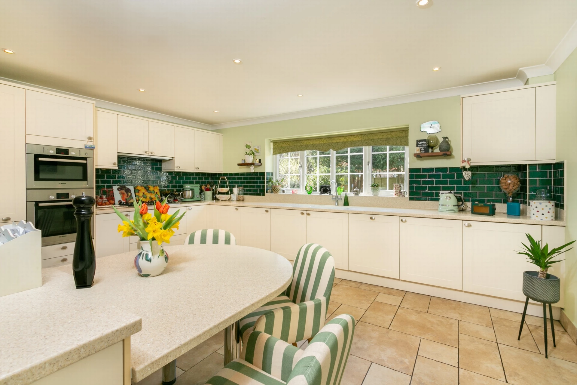 Kitchen/breakfst room