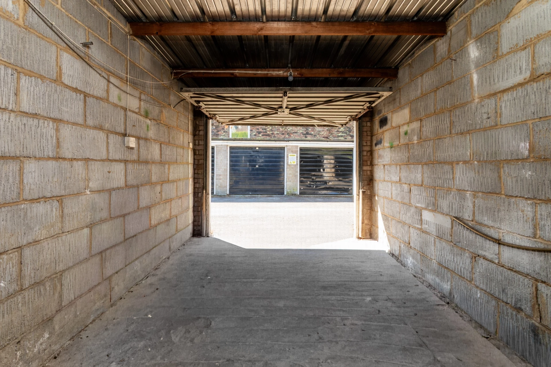 garage