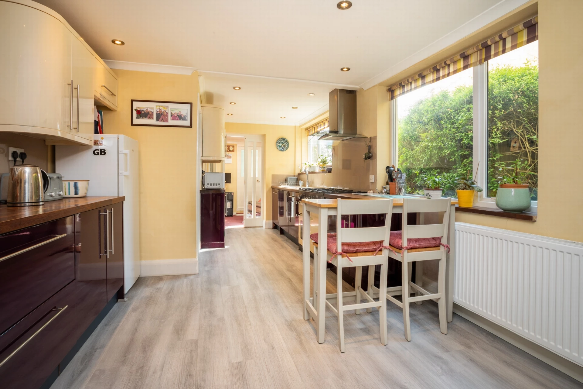 Kitchen/breakfast rm