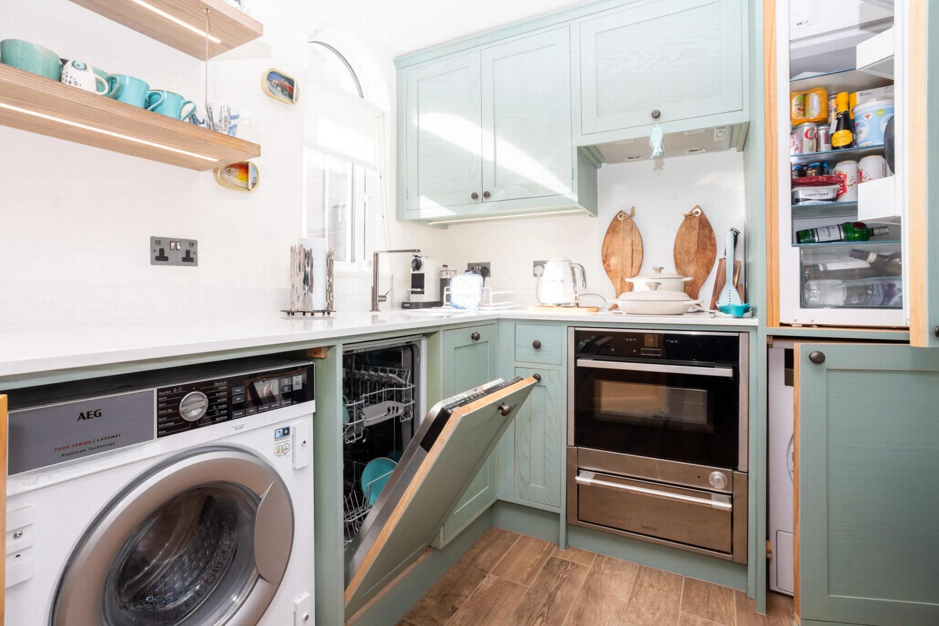 Kitchen/breakfast rm