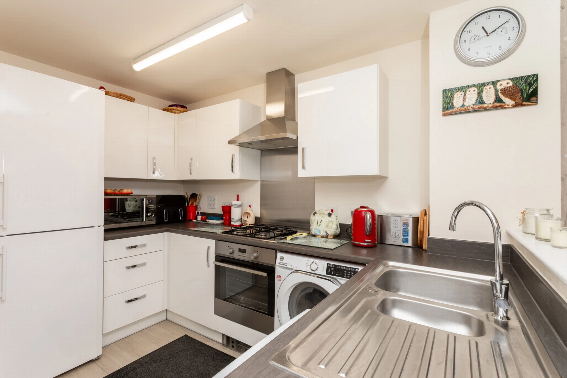 Kitchen/dining/living