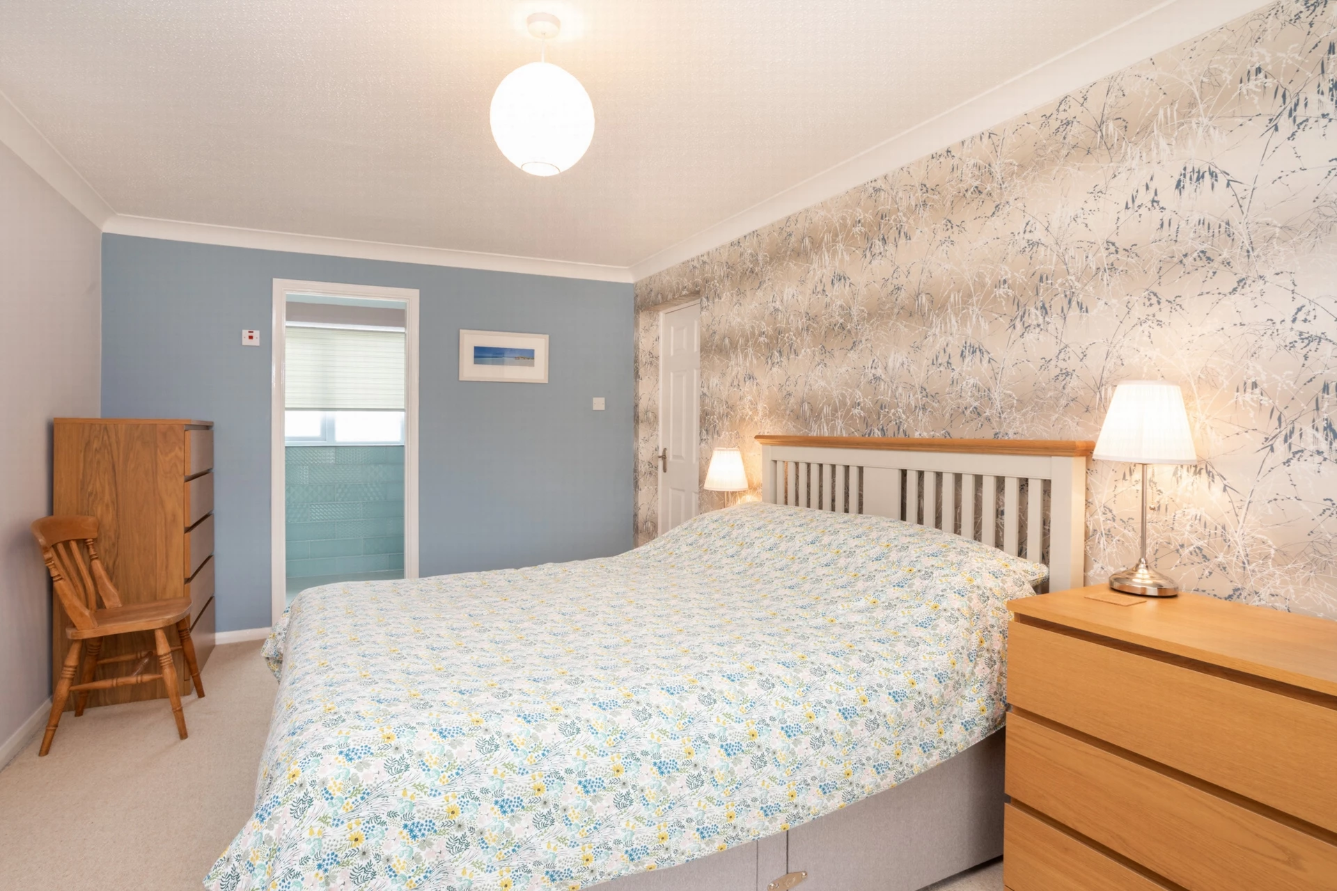 Principal bedroom