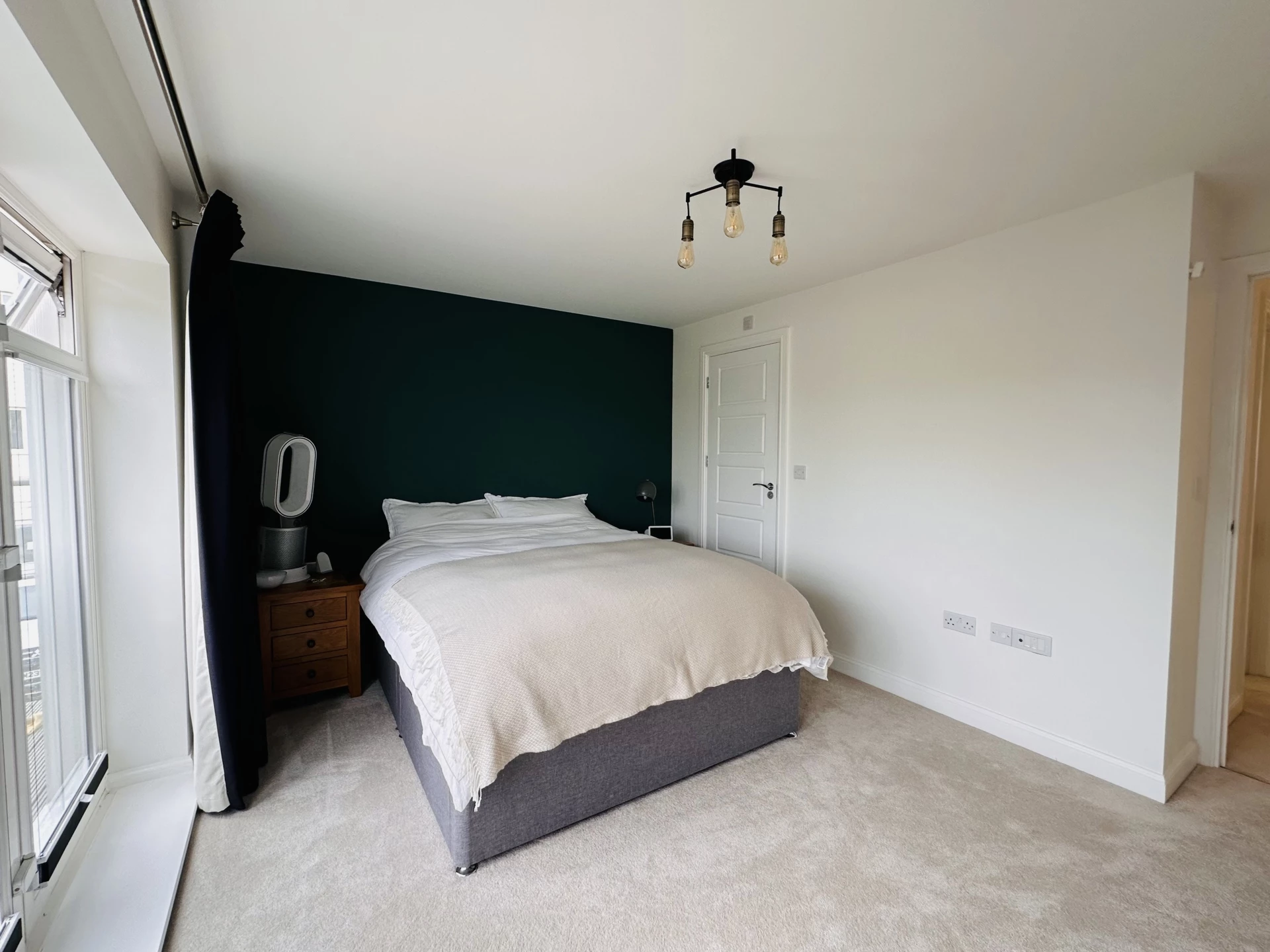Principal bedroom