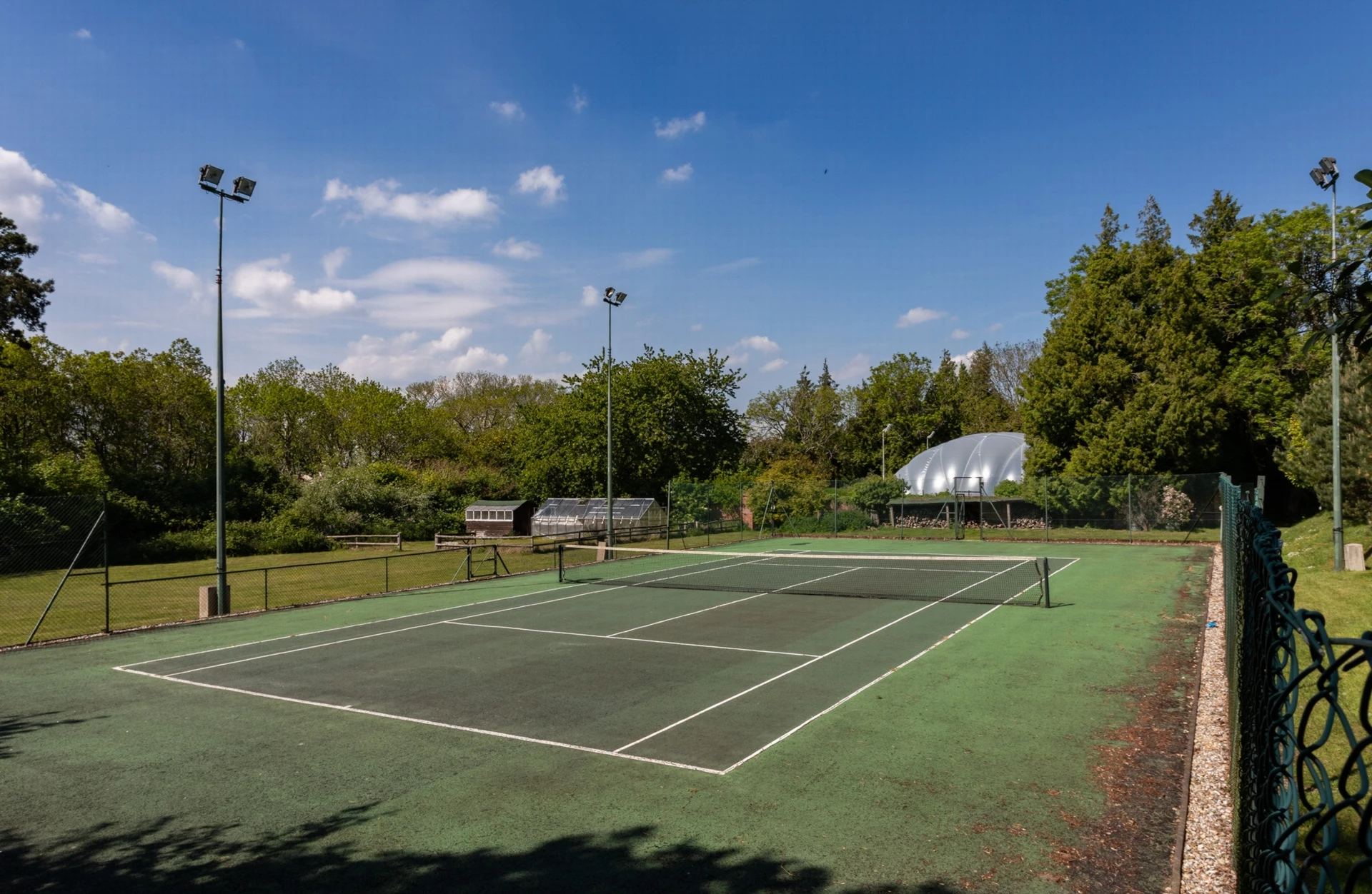 Tennis court