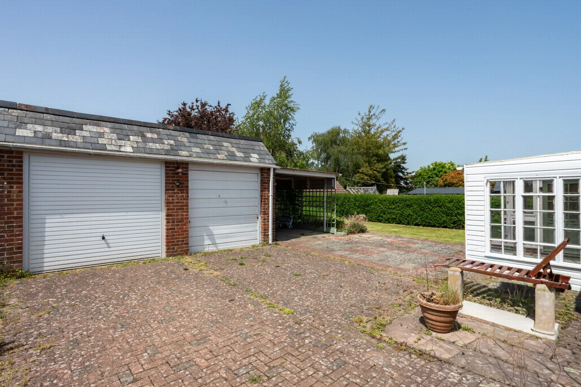garage