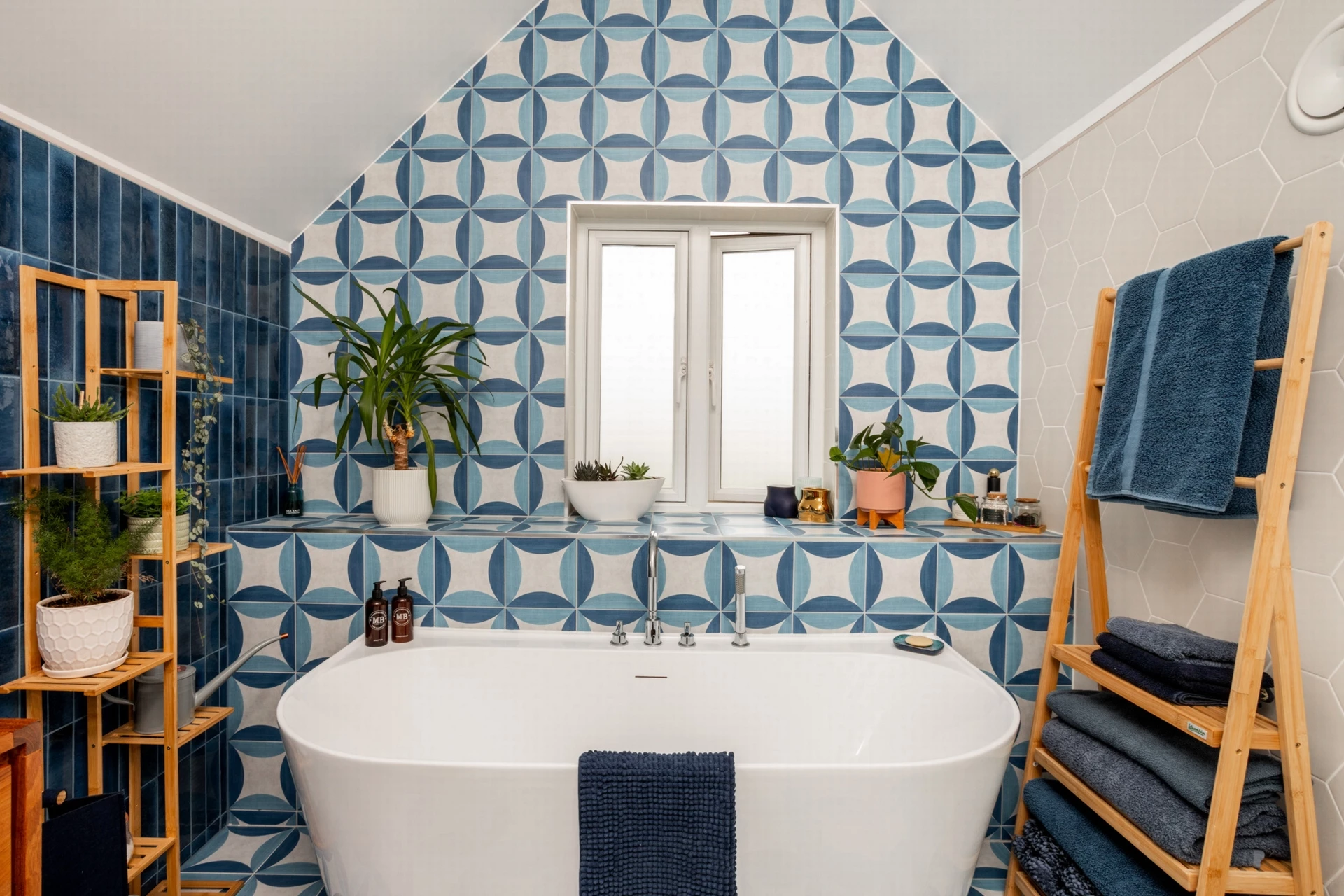 En-suite bathroom