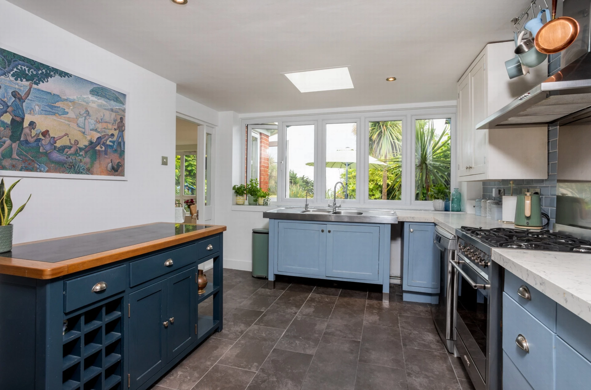 Kitchen/breakfast rm