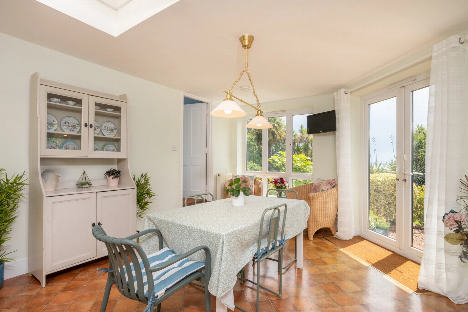 Garden room