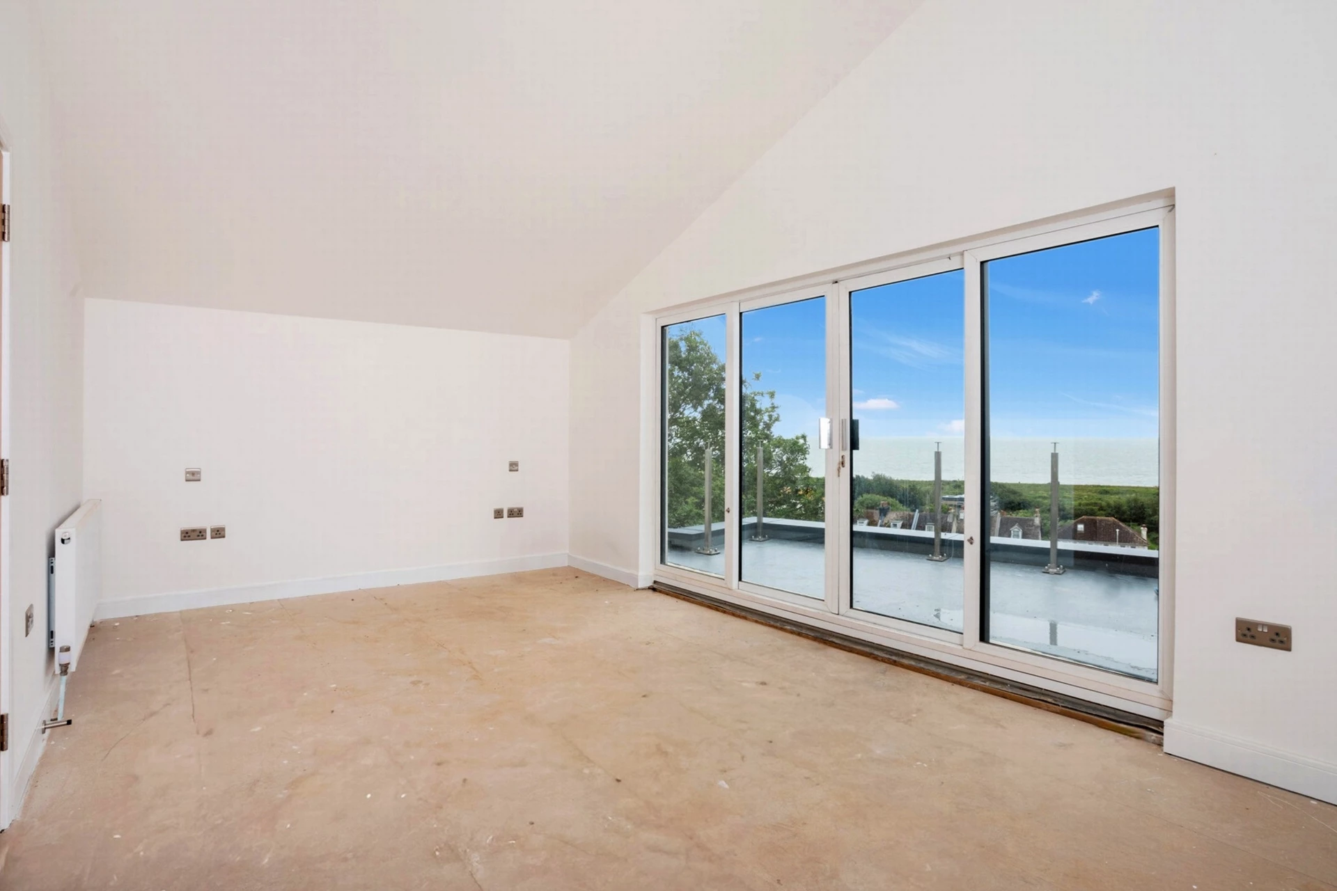 Principal bedroom