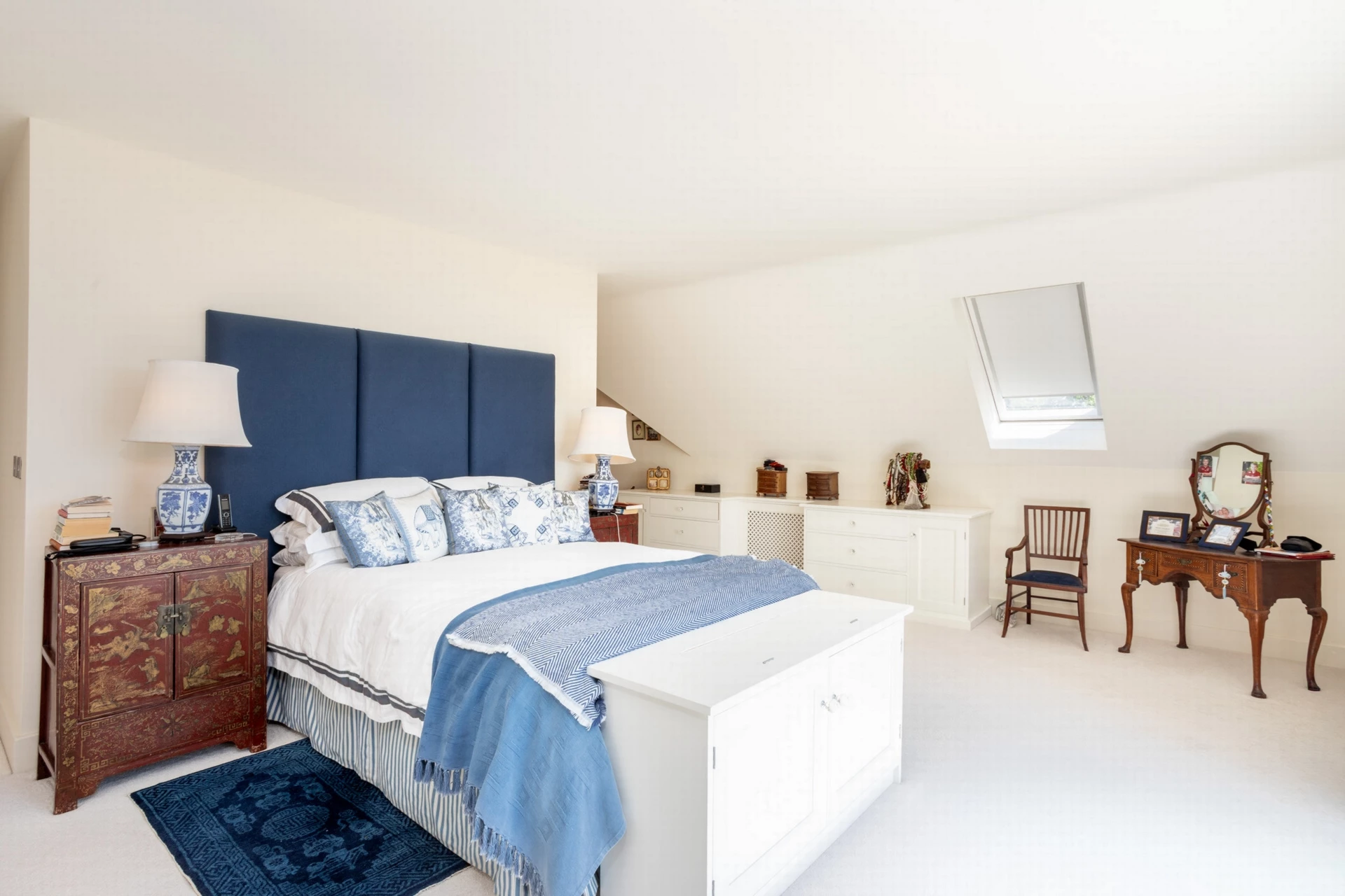 Principal bedroom suite