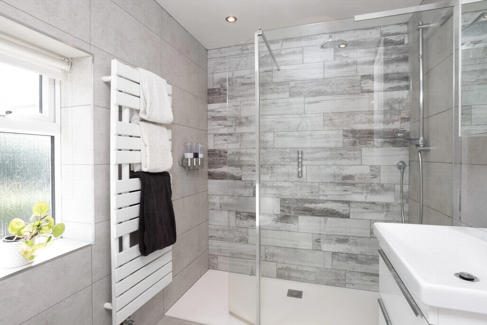 GF Shower room