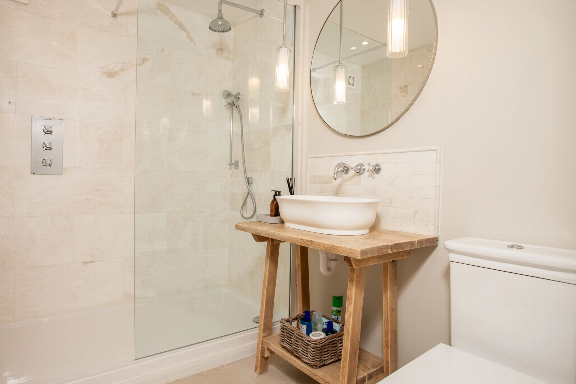 GF Shower room