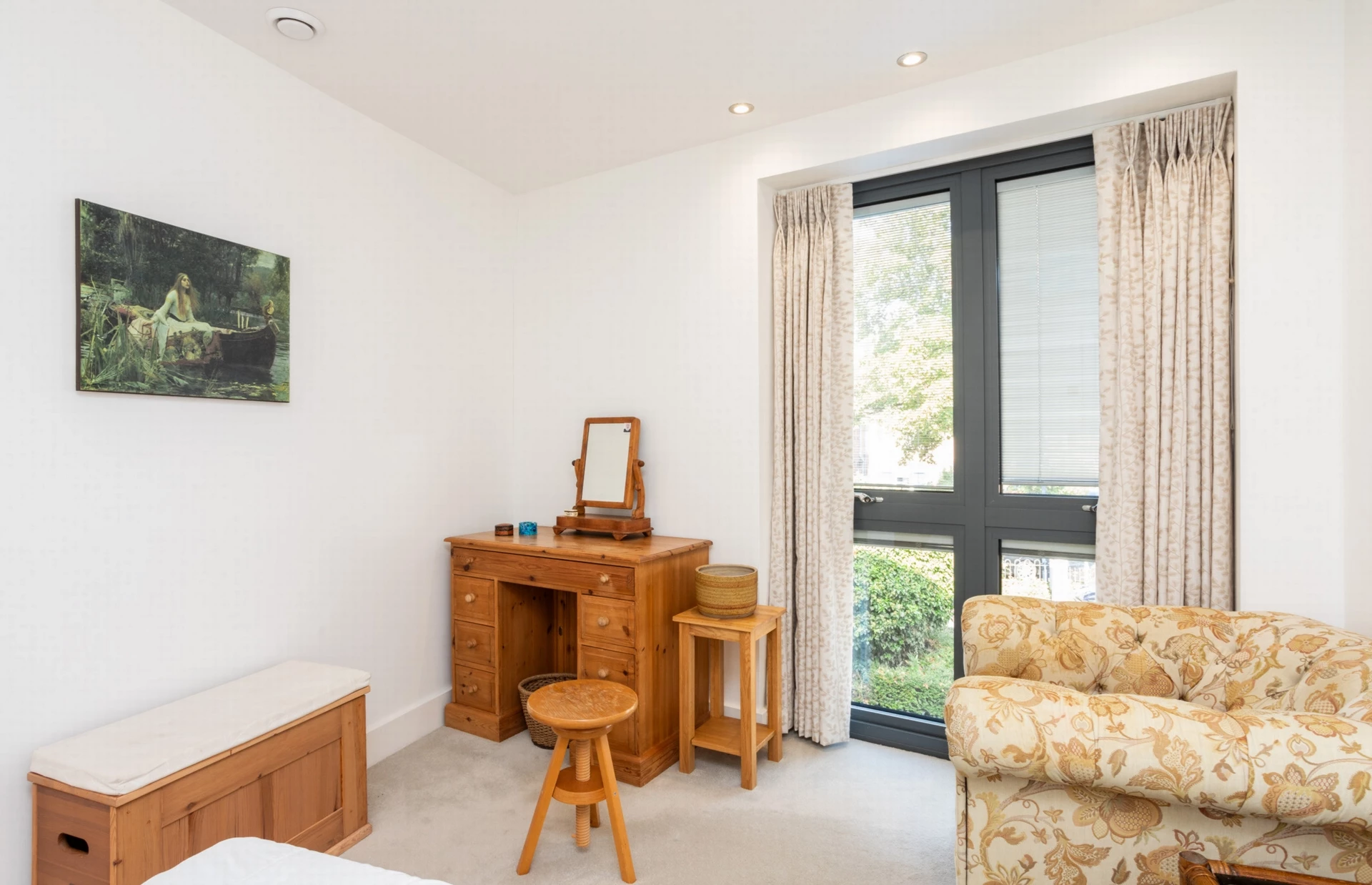 Principal bedroom