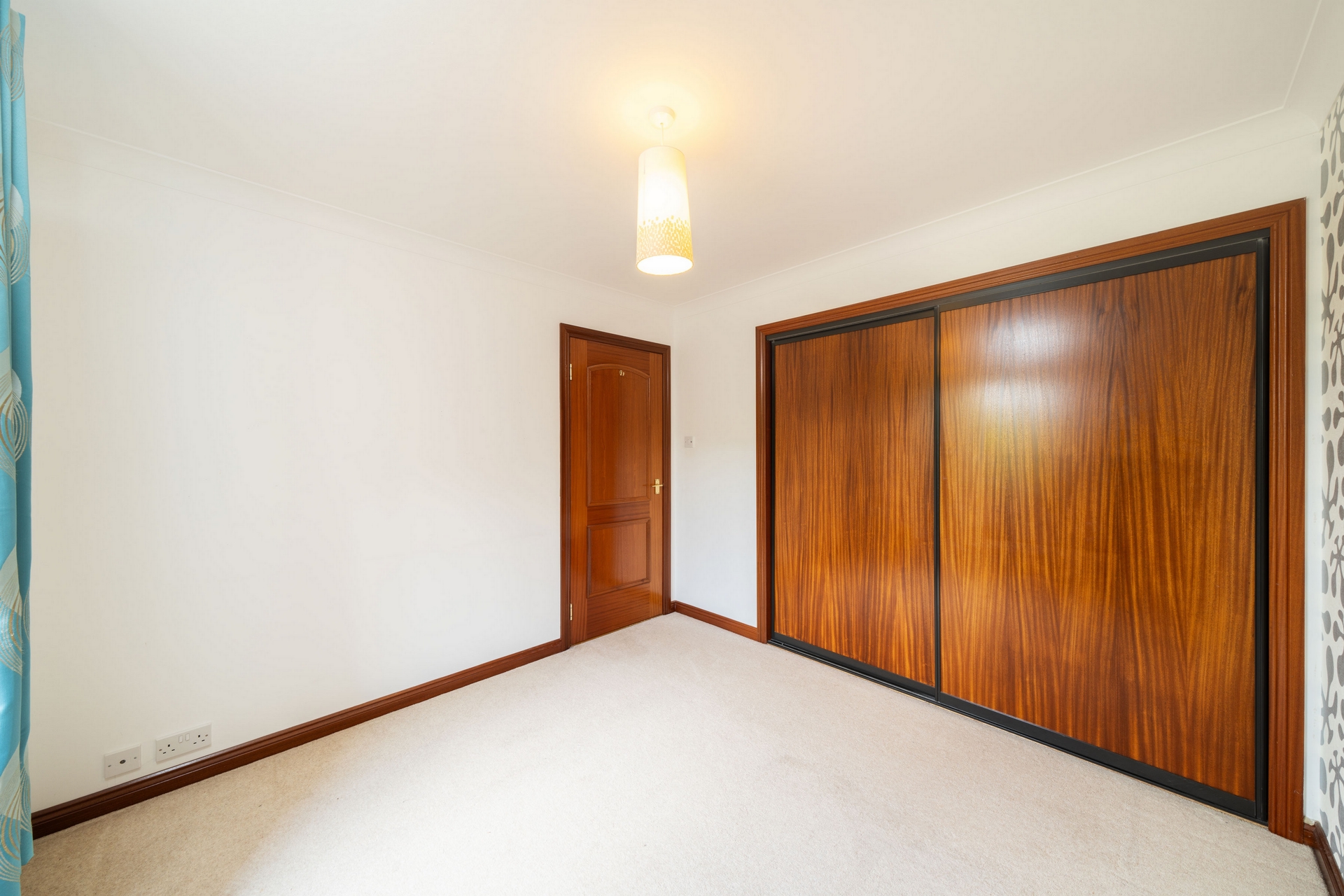 Property For Sale Hogarth Drive, Cupar, KY15 2 Bedroom Bungalow