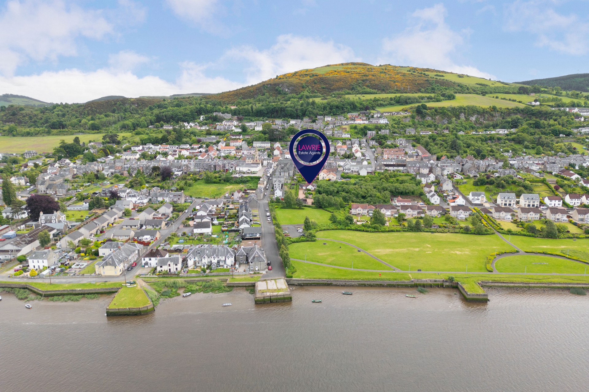 Gardens Road Newburgh Cupar KY14