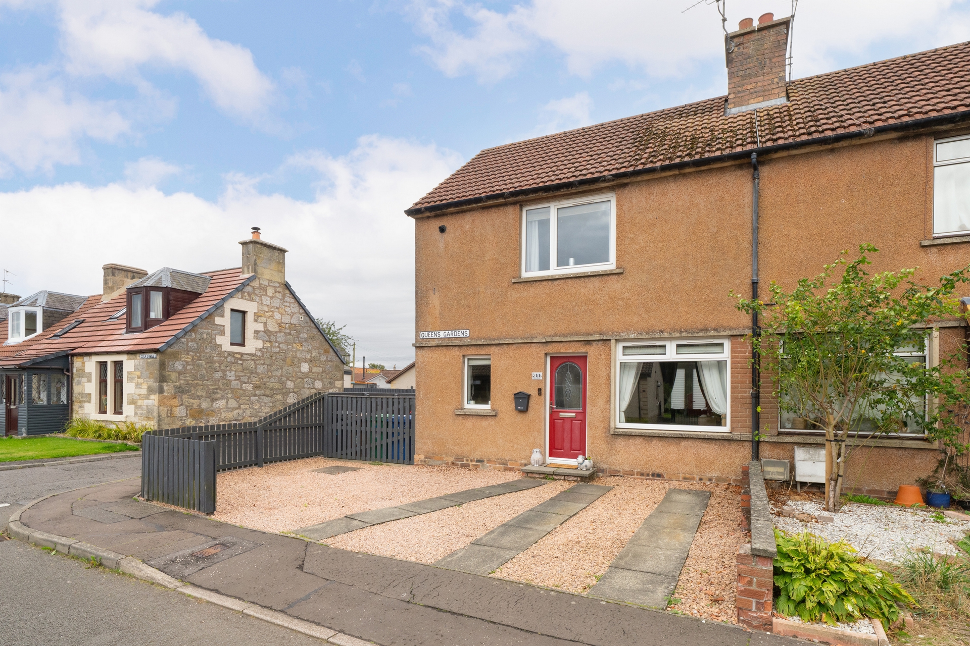 Queens Gardens Ladybank Cupar KY15